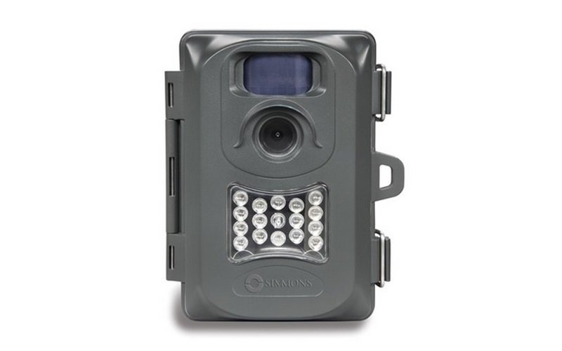 Simmons Whitetail Trail Camera with Night Vision (6MP)